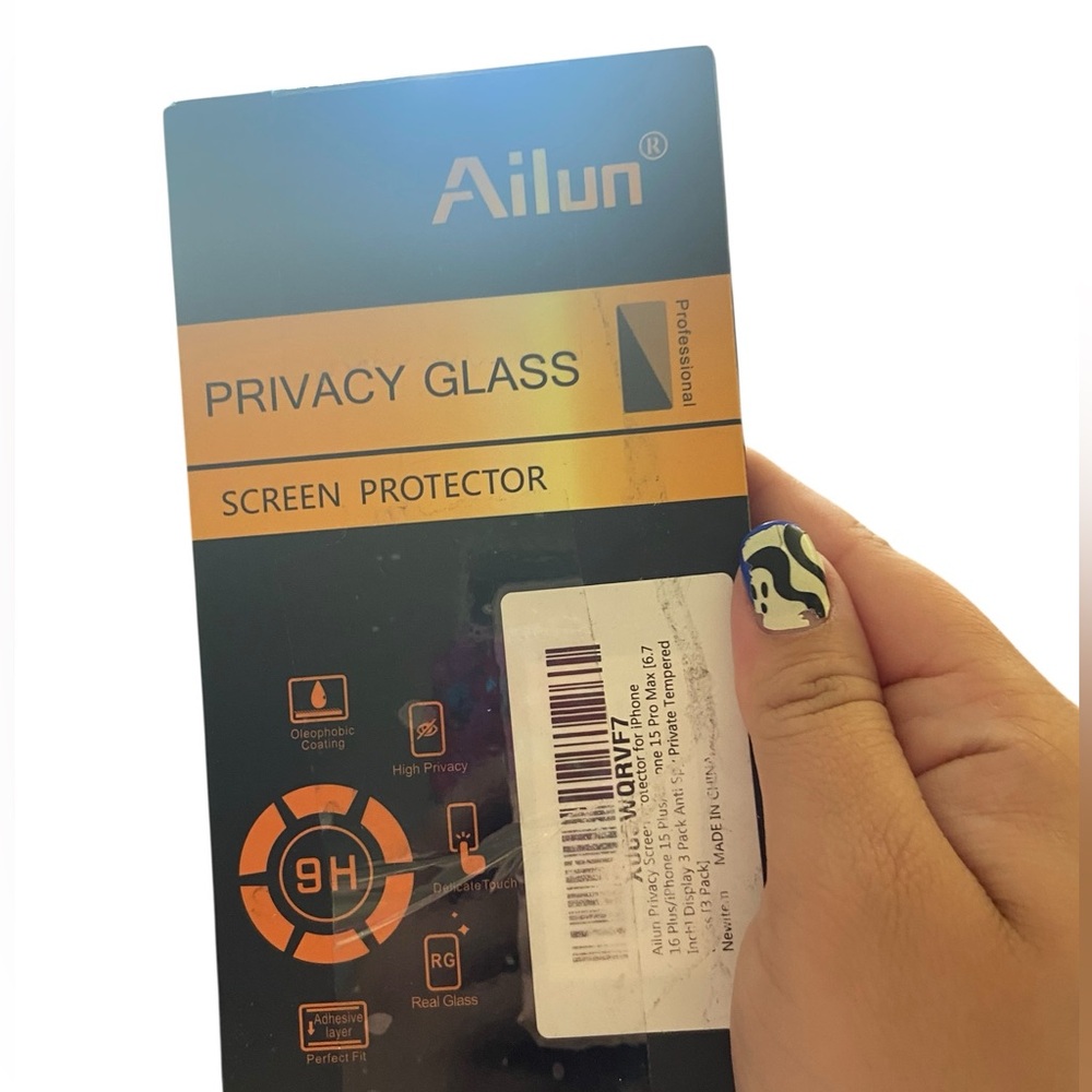 Ailun Privacy Glass Screen Protector for iPhone 15 or 16 pro max